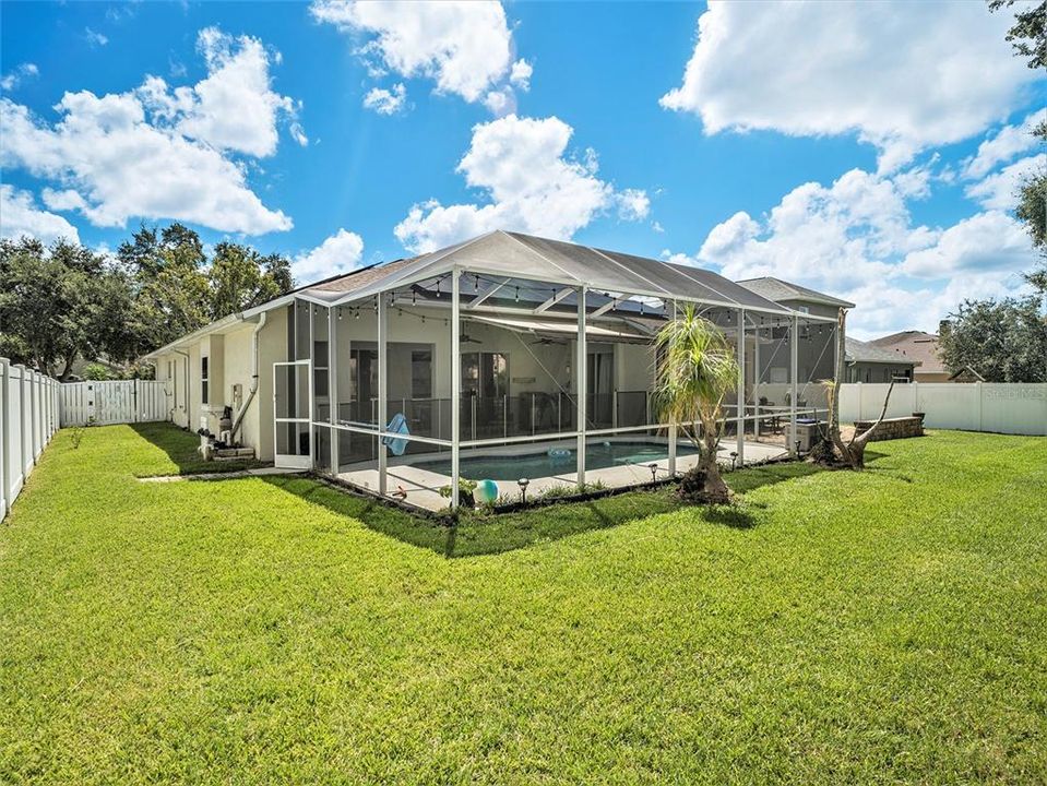 En Venta: $615,000 (4 camas, 4 baños, 2678 Pies cuadrados)