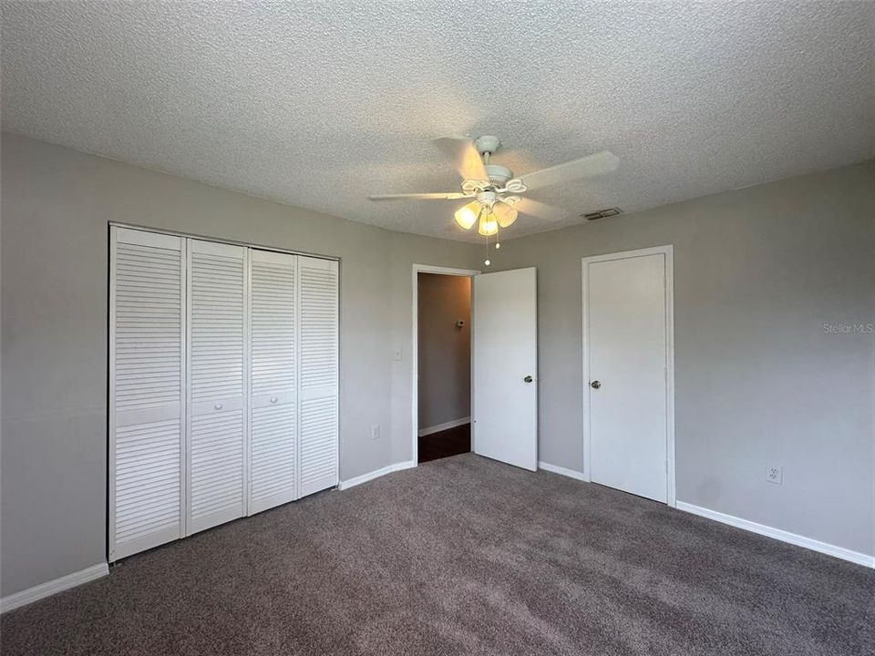 For Rent: $1,399 (2 beds, 2 baths, 2036 Square Feet)