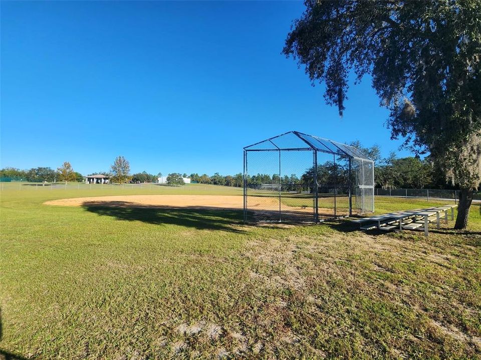 For Sale: $225,000 (3 beds, 2 baths, 1123 Square Feet)