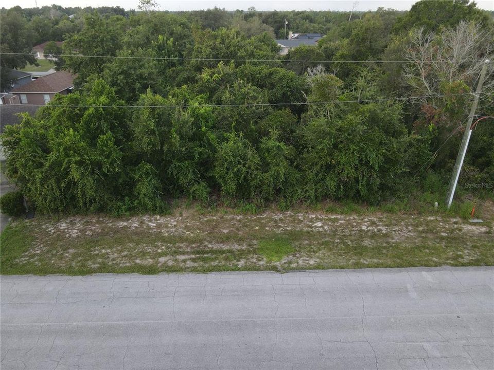 Activo con contrato: $59,900 (0.23 acres)