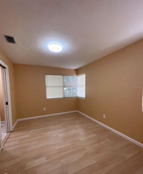 For Sale: $509,000 (2 beds, 2 baths, 1050 Square Feet)