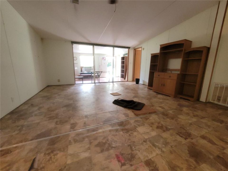 En Venta: $195,000 (3 camas, 2 baños, 1530 Pies cuadrados)