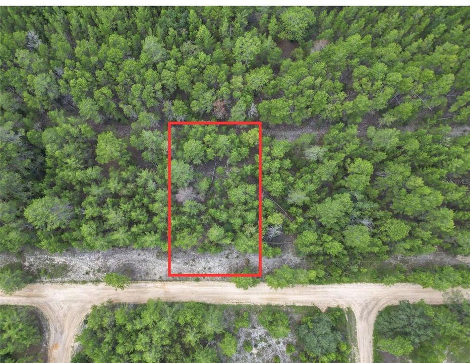 На продажу: $5,600 (0.23 acres)