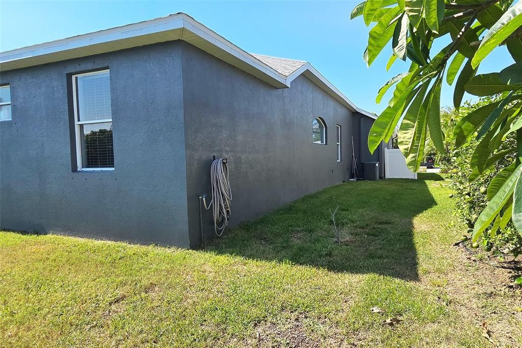 Active With Contract: $495,000 (3 beds, 2 baths, 1725 Square Feet)