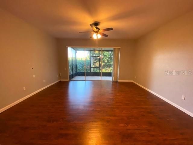 For Rent: $2,095 (3 beds, 2 baths, 1687 Square Feet)