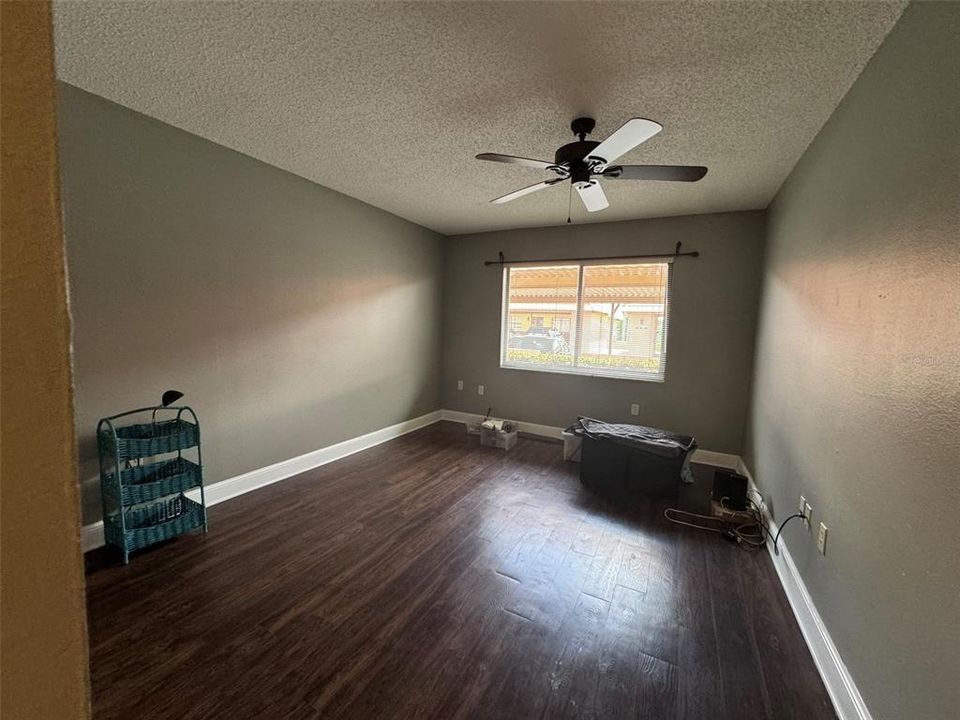 For Rent: $1,950 (2 beds, 2 baths, 1150 Square Feet)