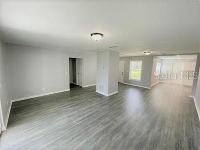 For Rent: $1,995 (4 beds, 2 baths, 1592 Square Feet)