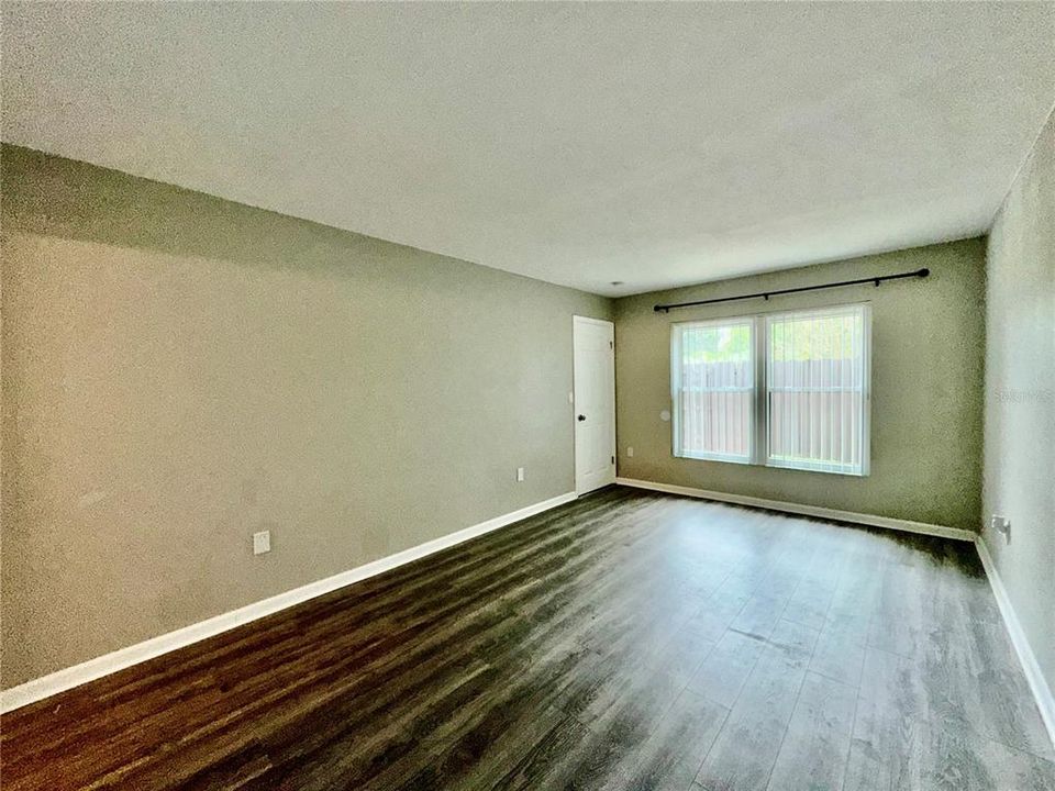 For Rent: $1,799 (2 beds, 2 baths, 1038 Square Feet)