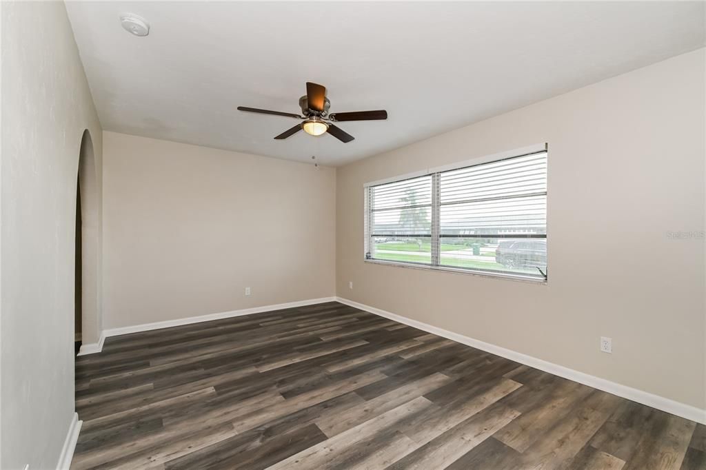 For Rent: $2,175 (3 beds, 2 baths, 1496 Square Feet)