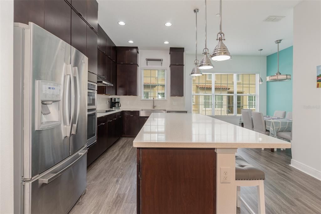 Kitchen and breakfast nook