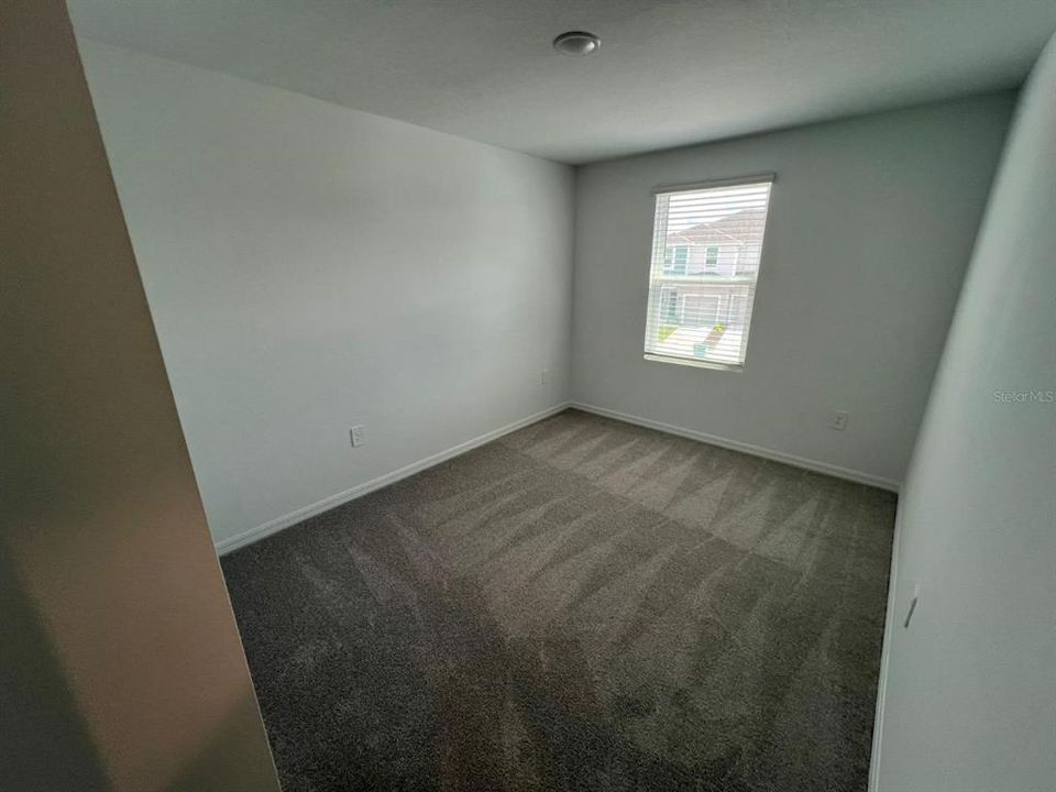 For Rent: $2,200 (3 beds, 2 baths, 1373 Square Feet)