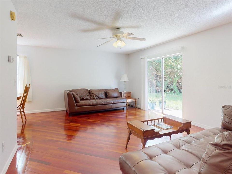 For Sale: $380,000 (3 beds, 2 baths, 1608 Square Feet)