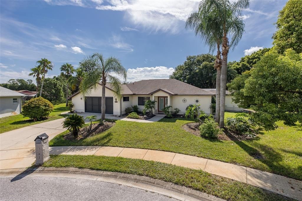 Active With Contract: $415,000 (3 beds, 2 baths, 2101 Square Feet)