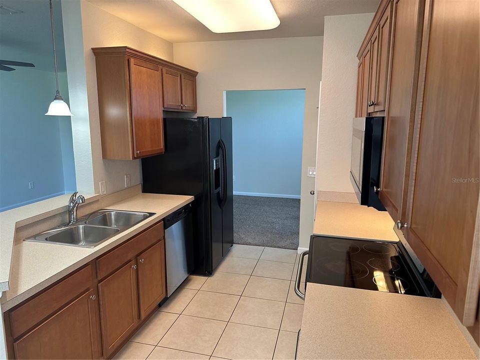 For Rent: $1,695 (2 beds, 2 baths, 1490 Square Feet)