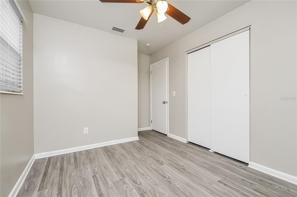 For Rent: $2,045 (4 beds, 2 baths, 1124 Square Feet)