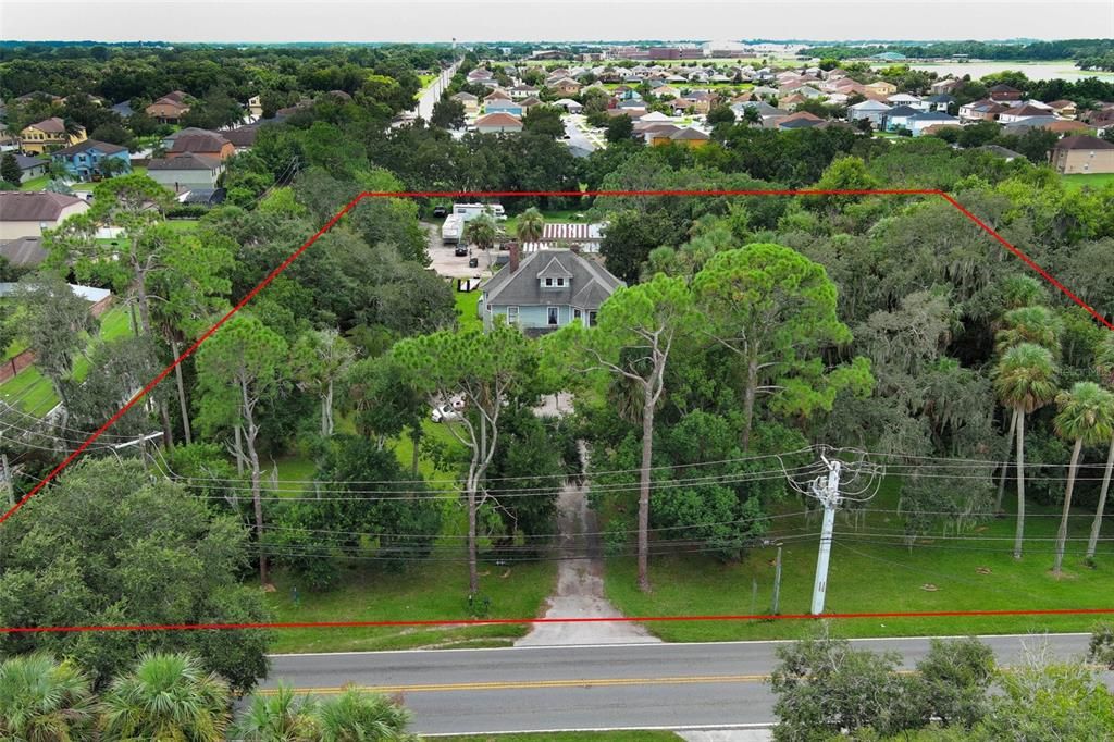 For Sale: $2,000,000 (4 beds, 2 baths, 3506 Square Feet)