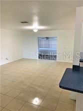 For Rent: $1,695 (3 beds, 2 baths, 1619 Square Feet)