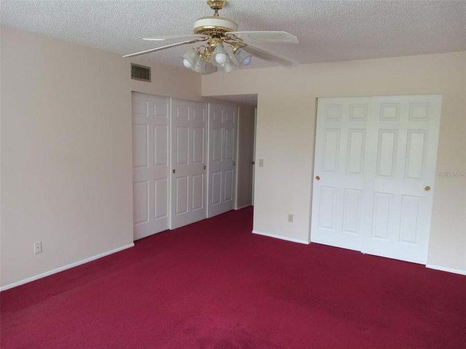 Active With Contract: $1,500 (2 beds, 2 baths, 1400 Square Feet)