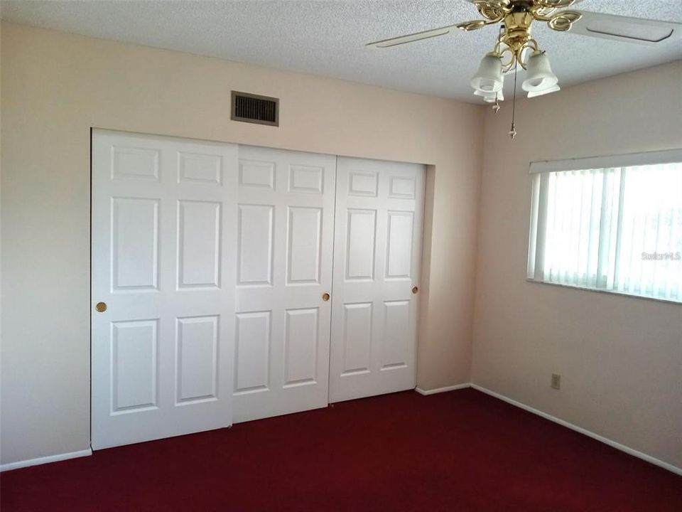 Active With Contract: $1,500 (2 beds, 2 baths, 1400 Square Feet)