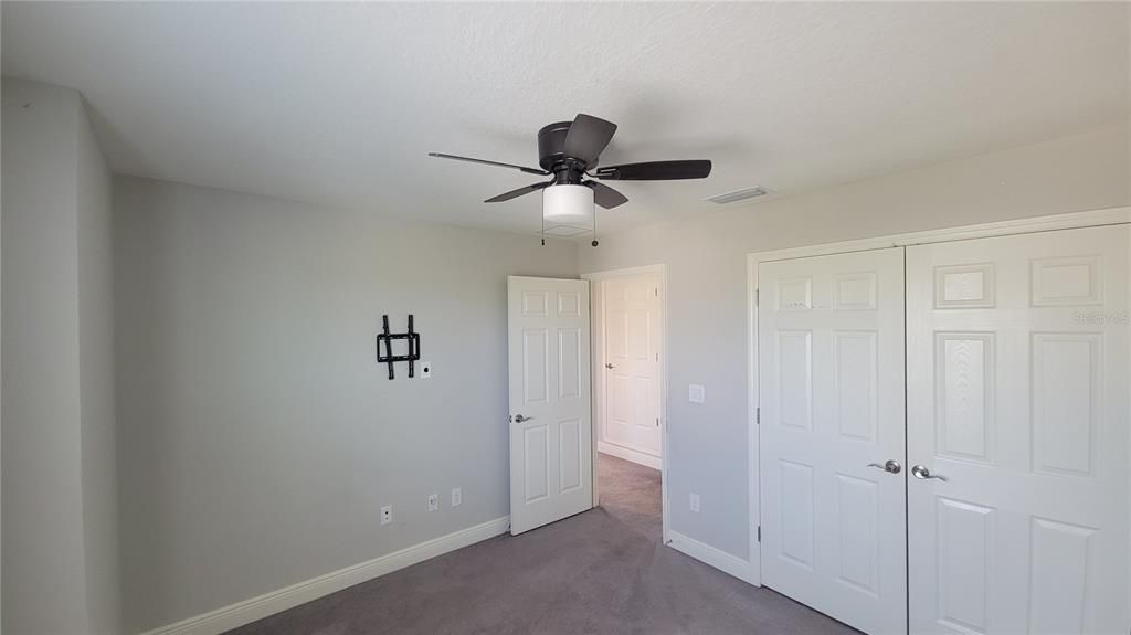 Active With Contract: $3,399 (4 beds, 2 baths, 2417 Square Feet)