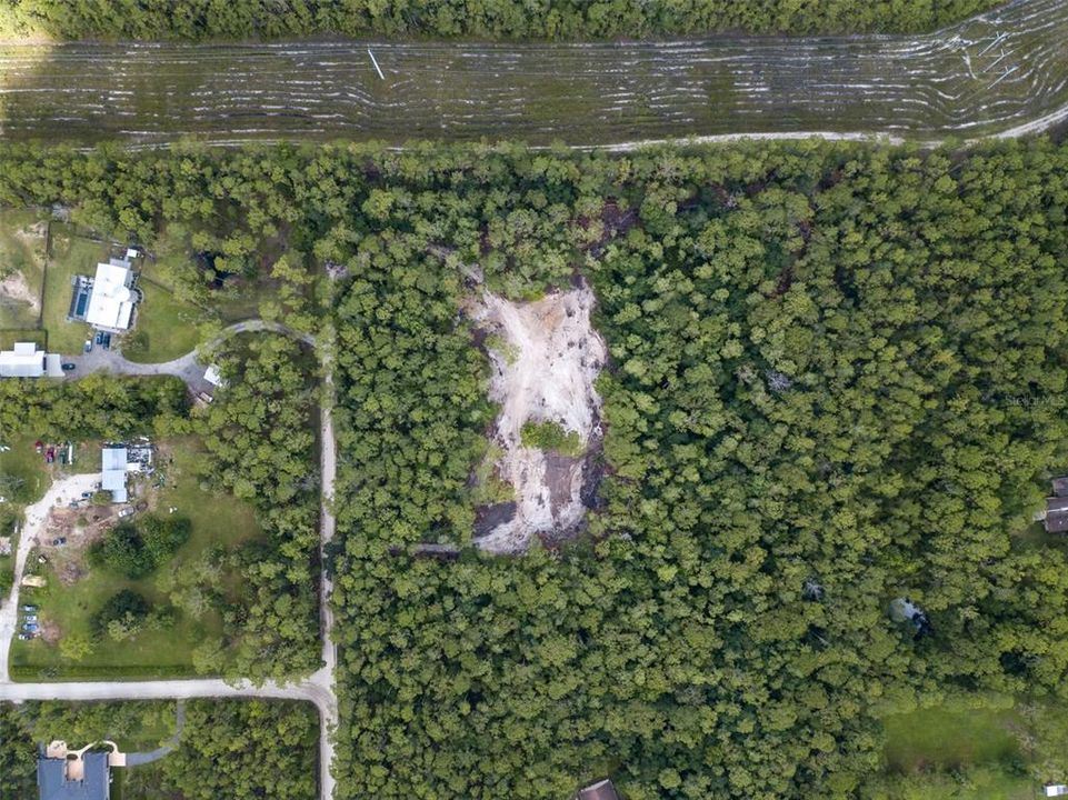 На продажу: $719,900 (9.99 acres)