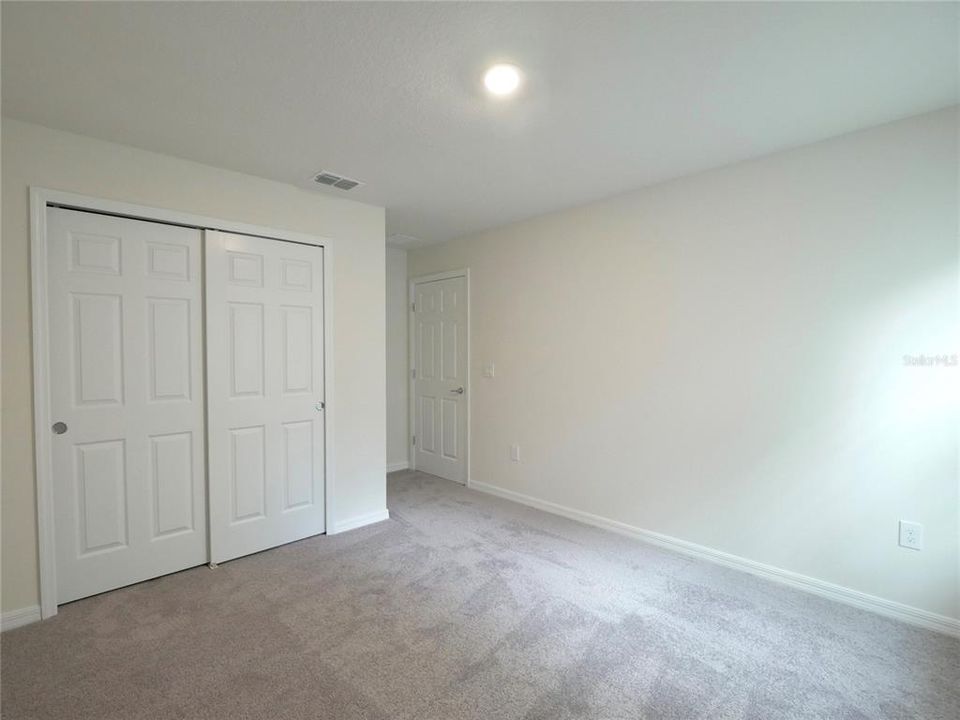 For Rent: $2,000 (3 beds, 2 baths, 2541 Square Feet)