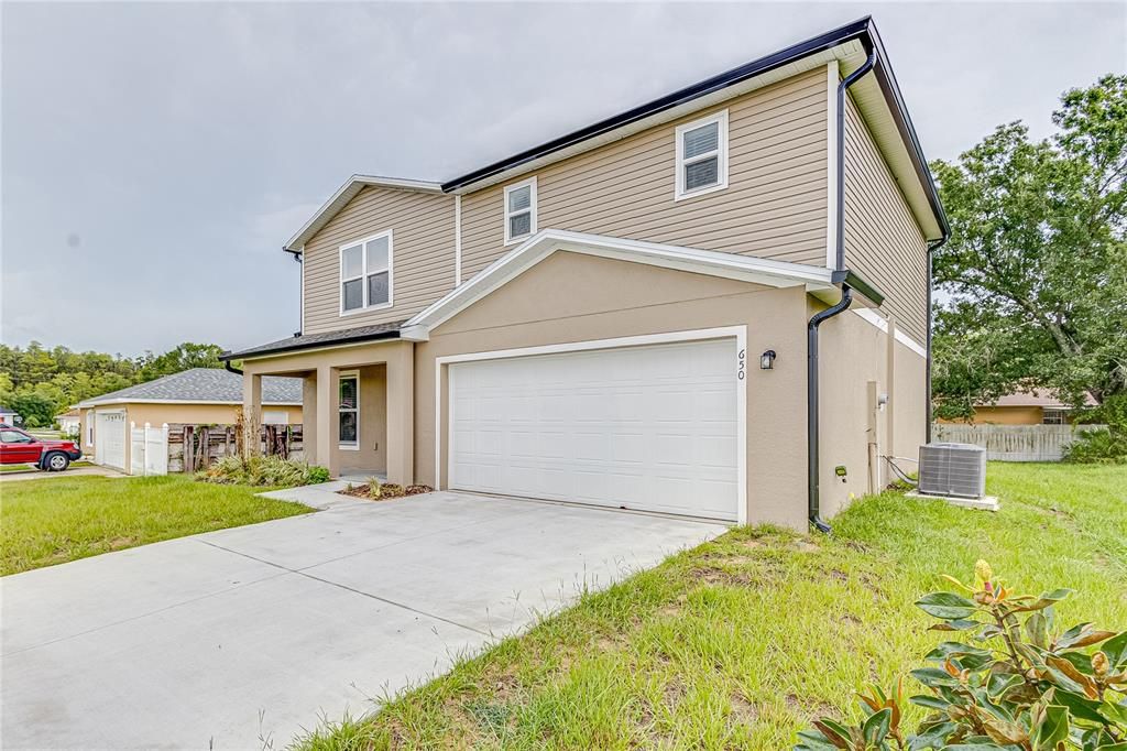 Active With Contract: $2,250 (4 beds, 3 baths, 1941 Square Feet)