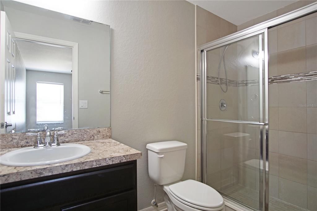 Active With Contract: $1,900 (3 beds, 2 baths, 1323 Square Feet)