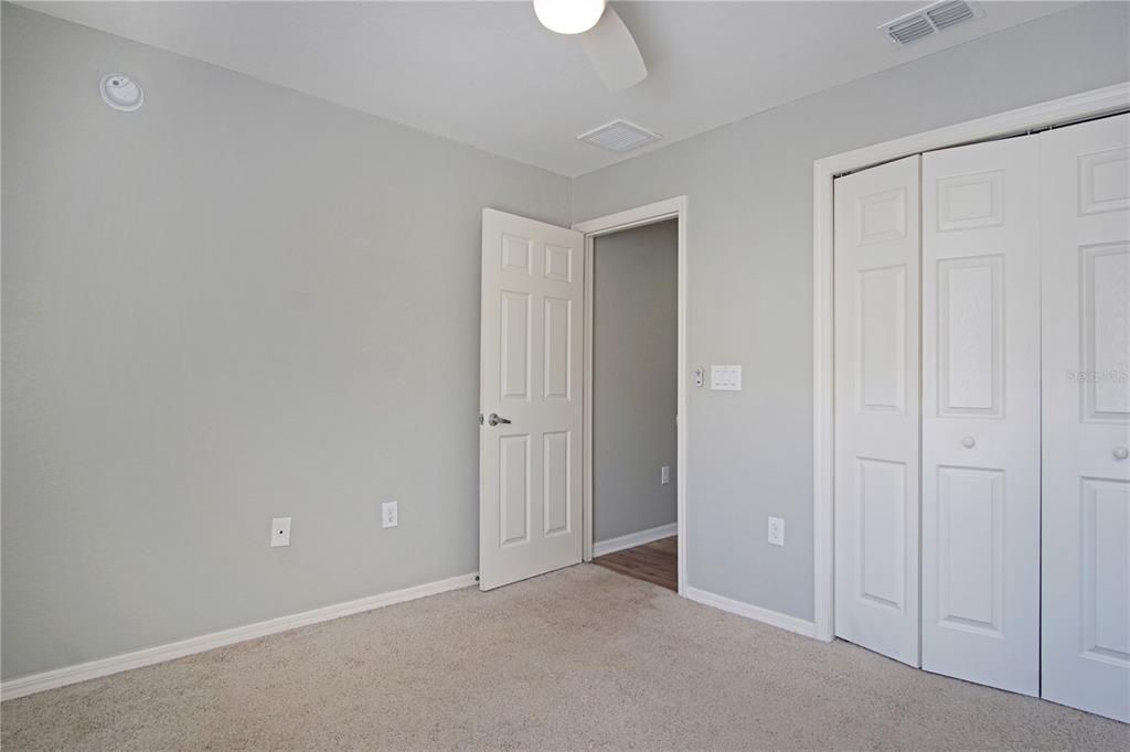 Active With Contract: $1,900 (3 beds, 2 baths, 1323 Square Feet)