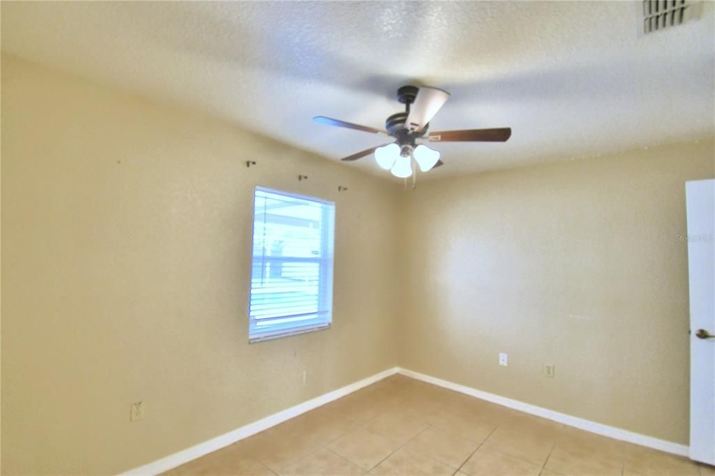 For Sale: $340,000 (3 beds, 2 baths, 1580 Square Feet)