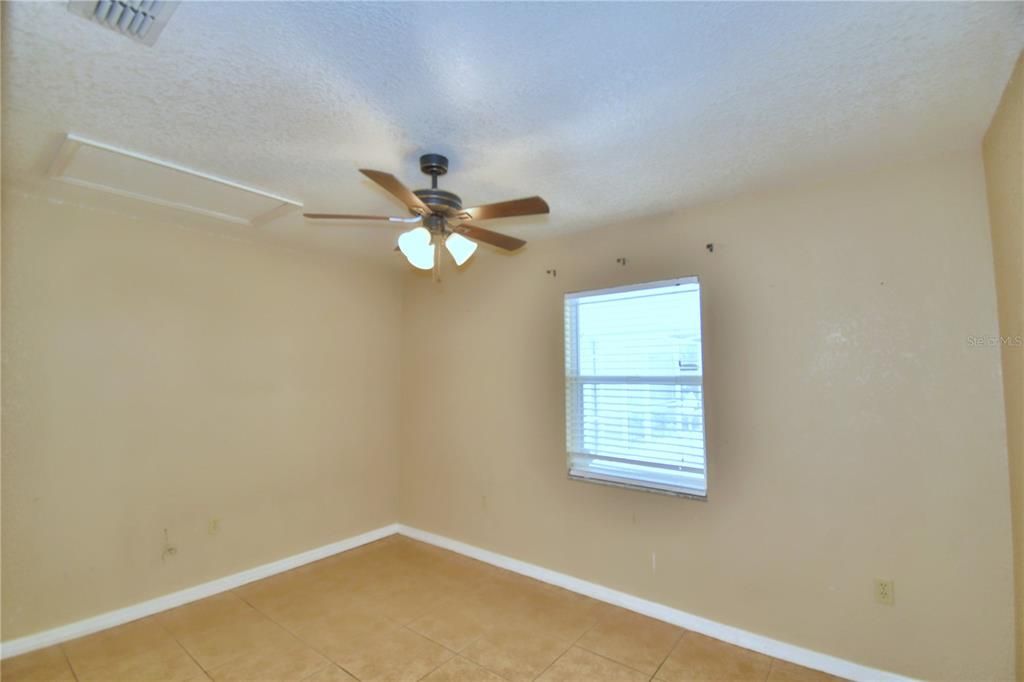 For Sale: $340,000 (3 beds, 2 baths, 1580 Square Feet)