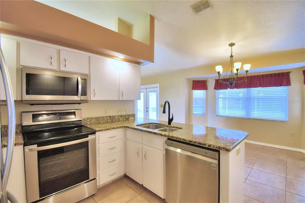 For Sale: $360,000 (3 beds, 2 baths, 1580 Square Feet)