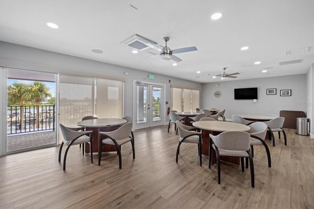 Active With Contract: $1,325,000 (3 beds, 4 baths, 2916 Square Feet)