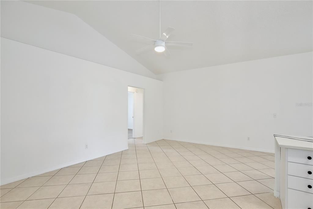 For Rent: $3,000 (3 beds, 2 baths, 1767 Square Feet)