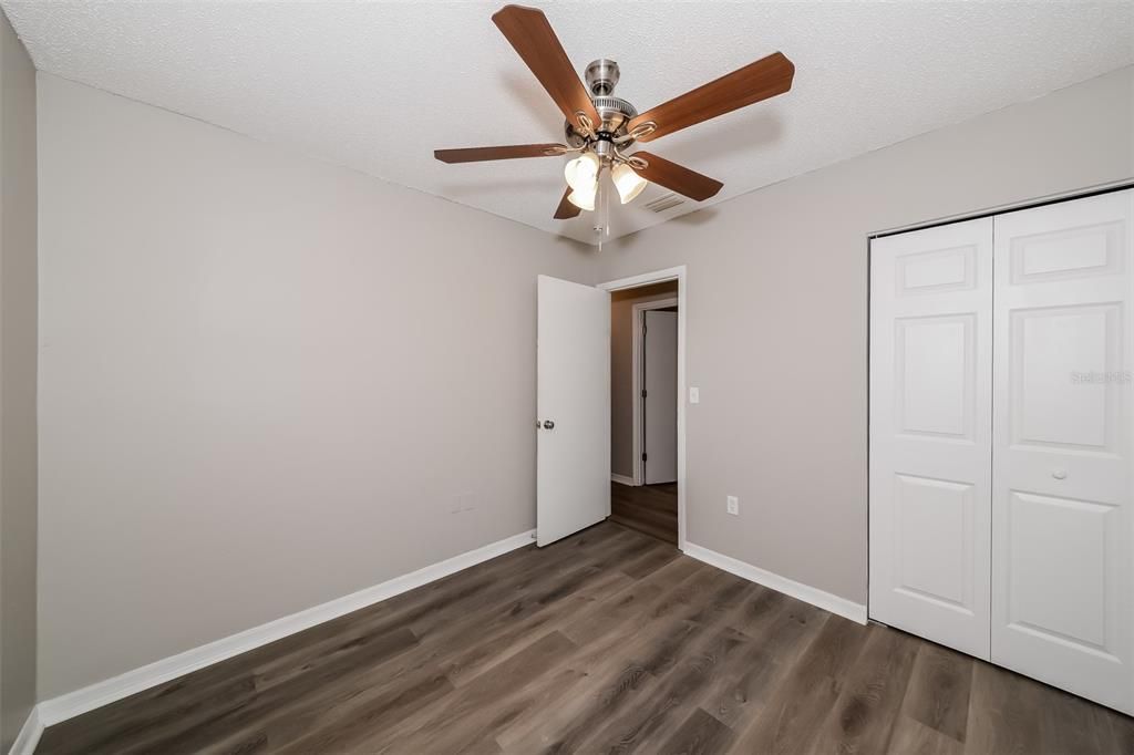 For Rent: $2,570 (3 beds, 2 baths, 1422 Square Feet)