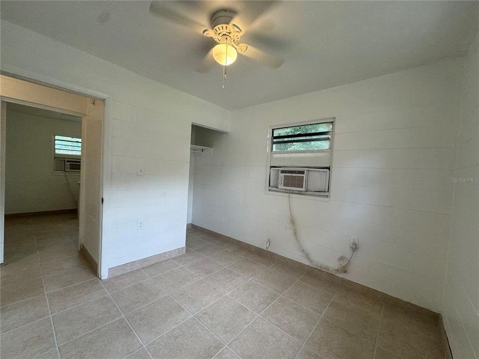 For Rent: $1,200 (2 beds, 1 baths, 624 Square Feet)