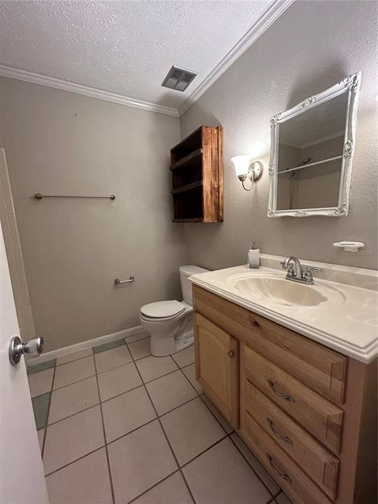 GUEST BATHROOM