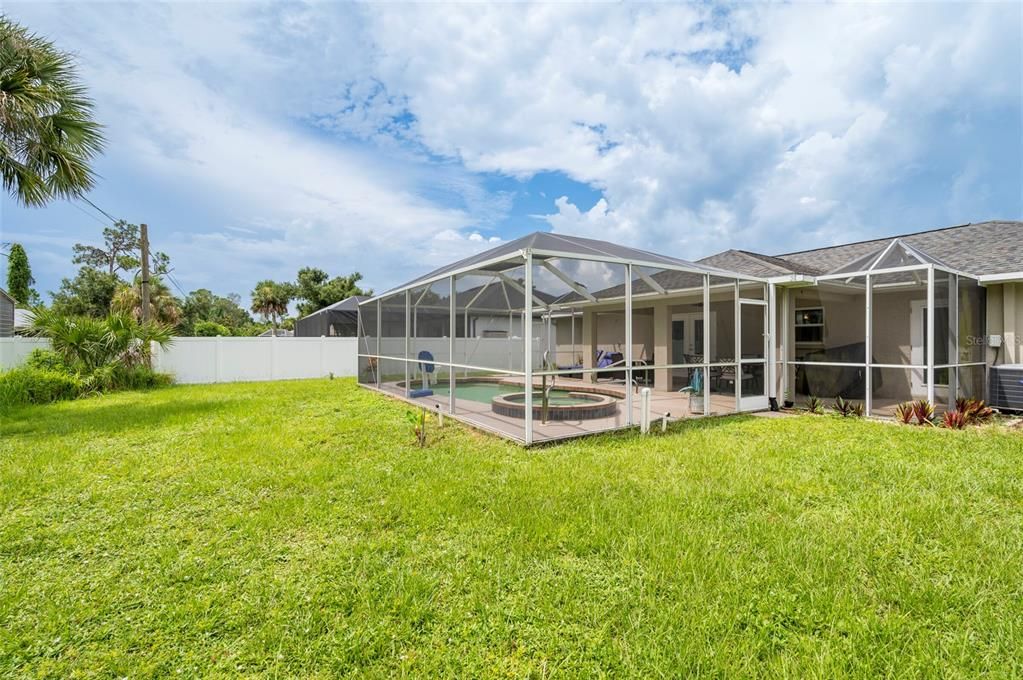 For Sale: $410,000 (3 beds, 2 baths, 1393 Square Feet)