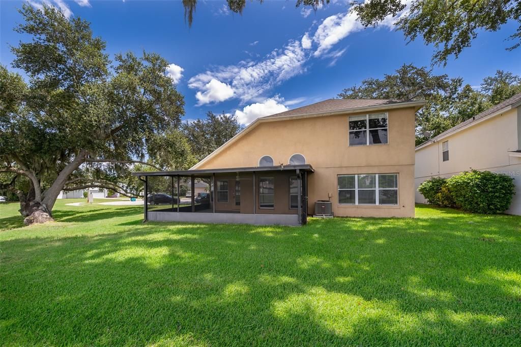 Active With Contract: $500,000 (4 beds, 2 baths, 2036 Square Feet)