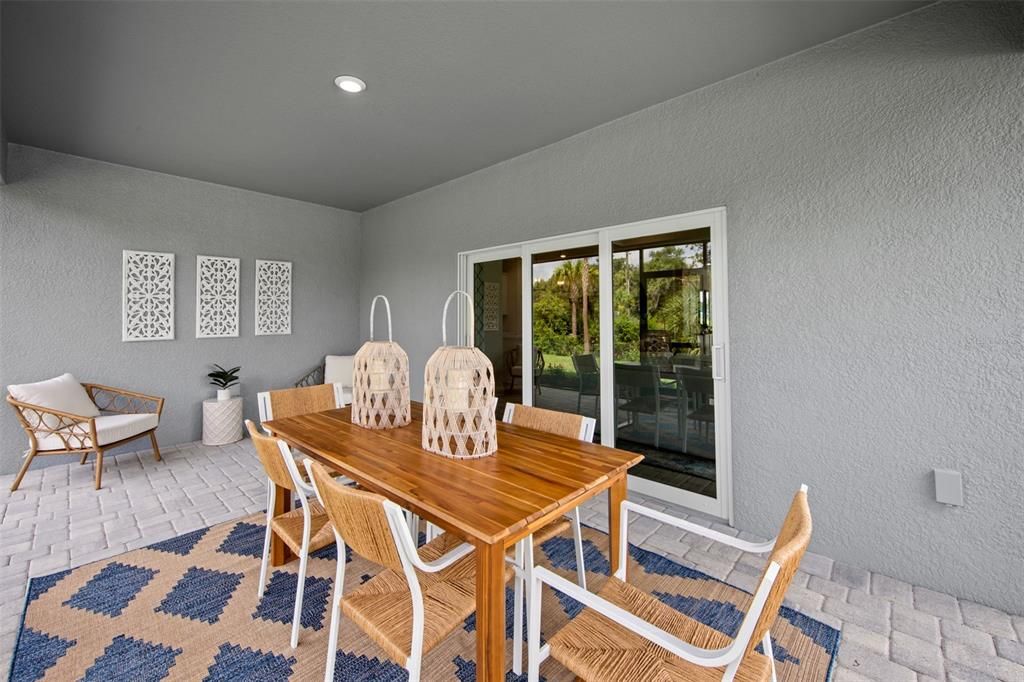 For Sale: $329,990 (3 beds, 2 baths, 1719 Square Feet)