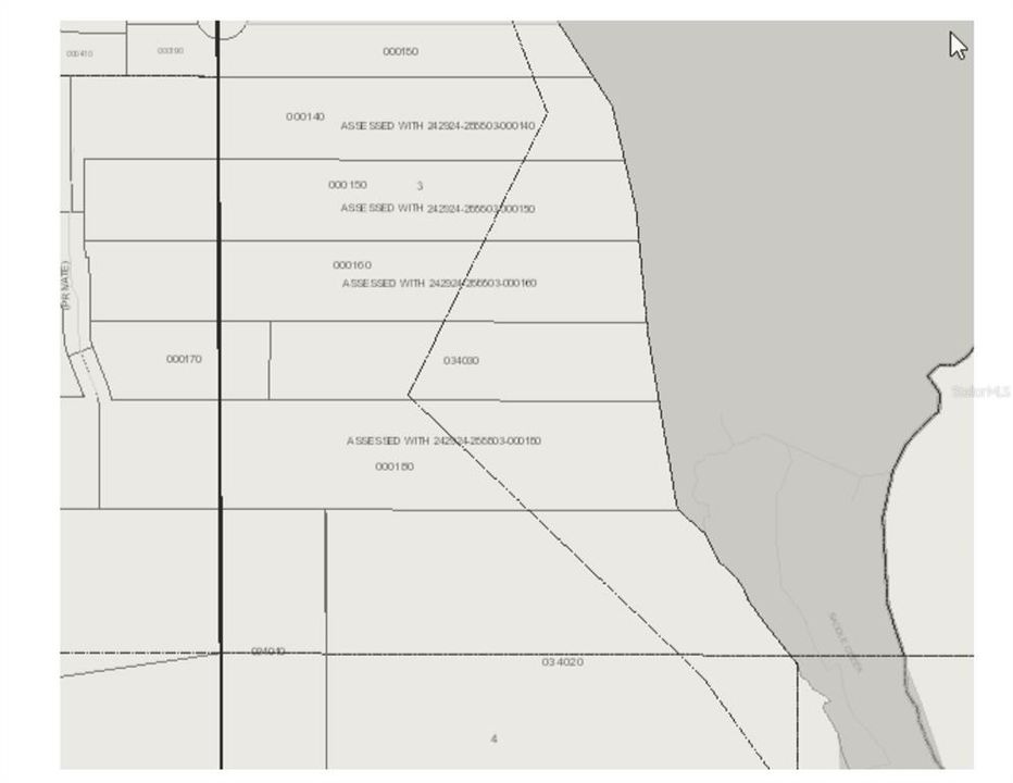 待售: $405,000 (2.23 acres)