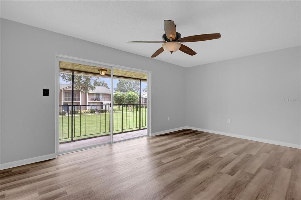 For Sale: $279,900 (3 beds, 2 baths, 1565 Square Feet)