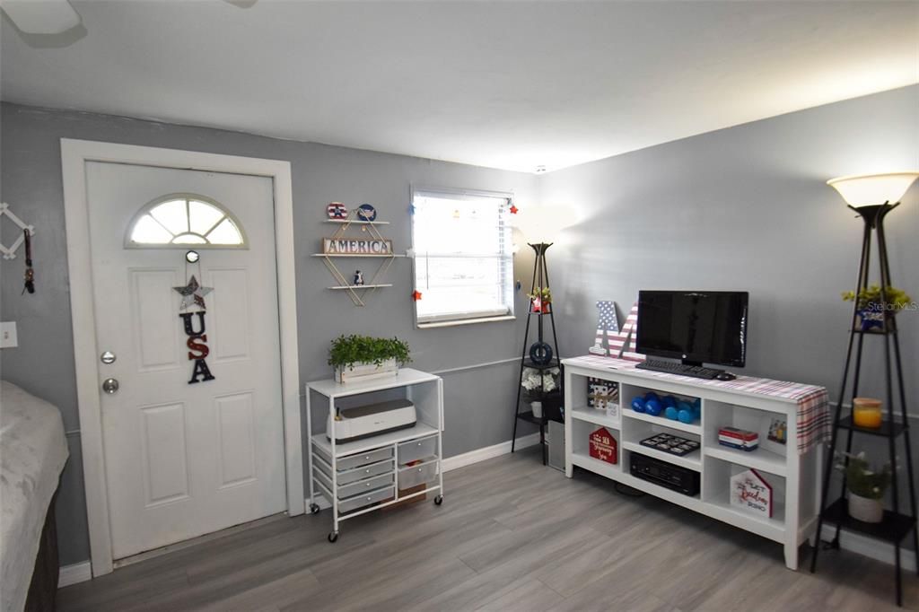 For Sale: $229,900 (3 beds, 2 baths, 1350 Square Feet)