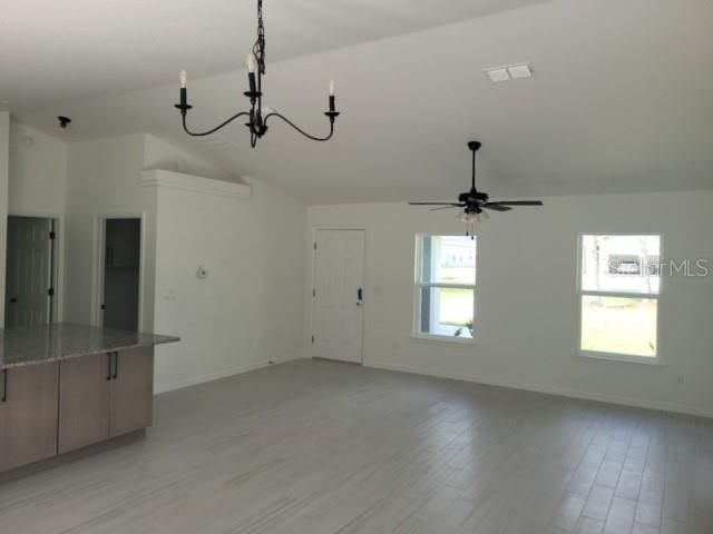 For Sale: $305,900 (3 beds, 2 baths, 1354 Square Feet)