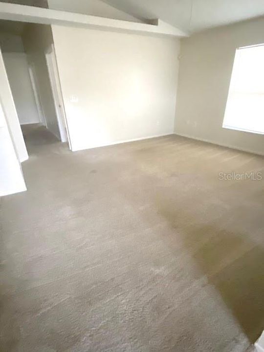 For Rent: $2,150 (3 beds, 2 baths, 1366 Square Feet)