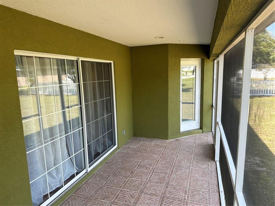 En Renta: $1,995 (3 camas, 2 baños, 1779 Pies cuadrados)