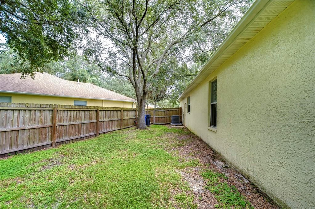 Active With Contract: $425,000 (4 beds, 2 baths, 2241 Square Feet)