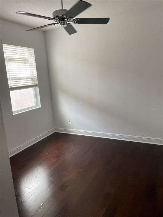 For Rent: $2,200 (3 beds, 2 baths, 1637 Square Feet)