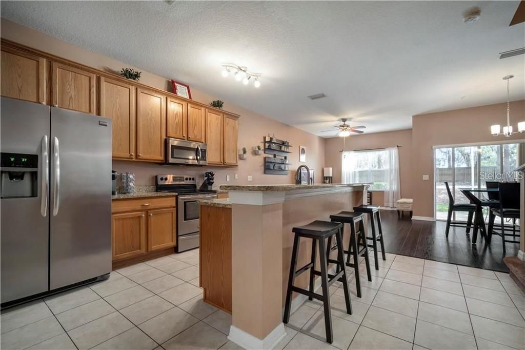 Active With Contract: $2,100 (3 beds, 2 baths, 1920 Square Feet)