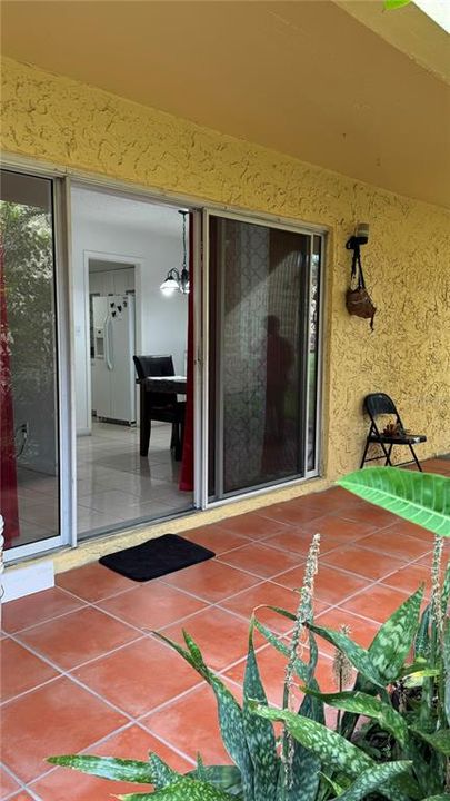 En Venta: $220,000 (3 camas, 2 baños, 1432 Pies cuadrados)